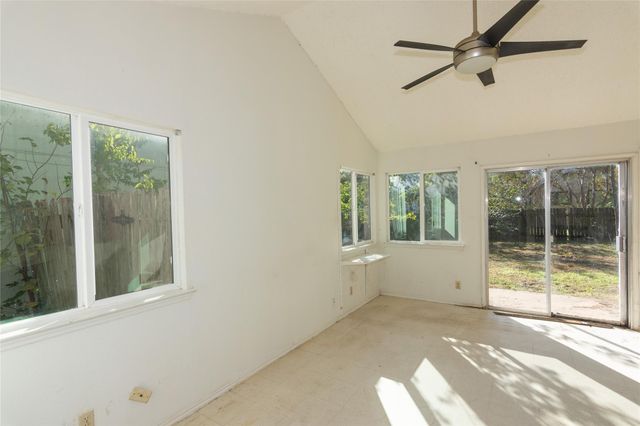 1107 GREEN VALLEY CV, Round Rock, TX 78664