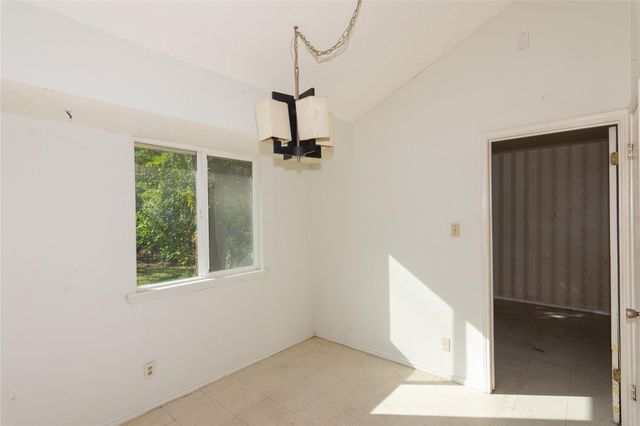 1107 GREEN VALLEY CV, Round Rock, TX 78664