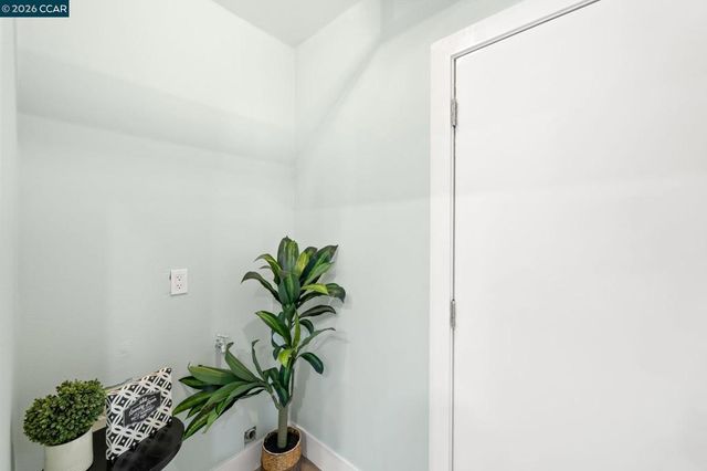 2549 78Th Ave, Oakland, CA 94605