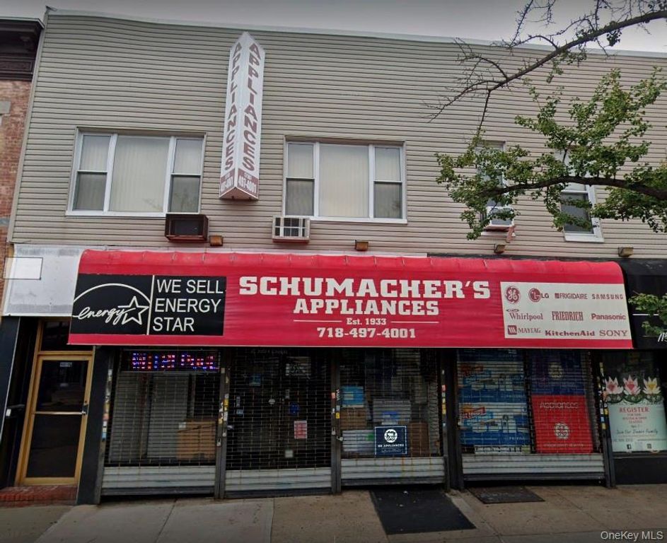 6215 Myrtle Avenue, Glendale, NY 11385