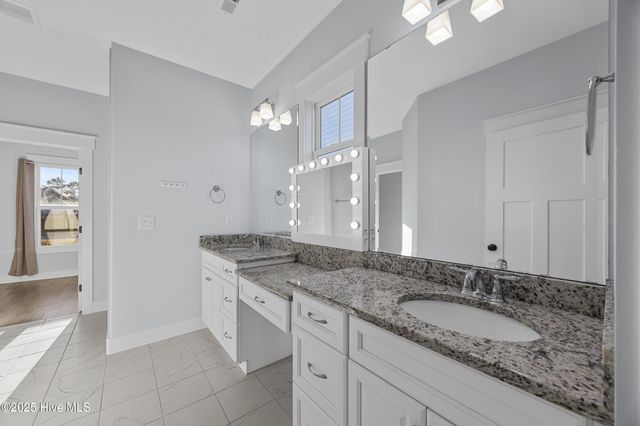 296 Aurora Place, Hampstead, NC 28443