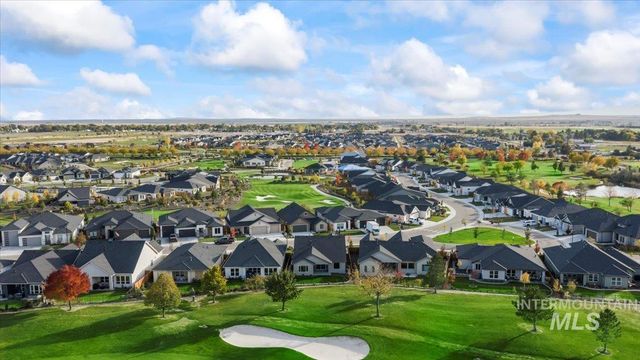 12014 W Zamalek Ct, Kuna, ID 83634