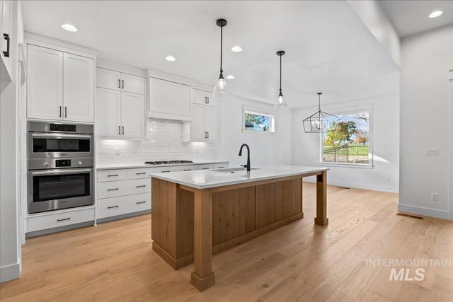 12014 W Zamalek Ct, Kuna, ID 83634