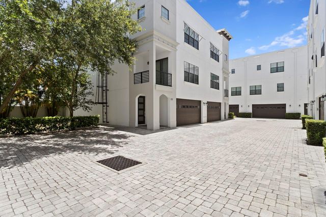 224 S AUDUBON AVENUE, Tampa, FL 33609