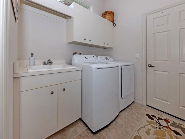 151 COCO PALM DRIVE, Venice, FL 34292