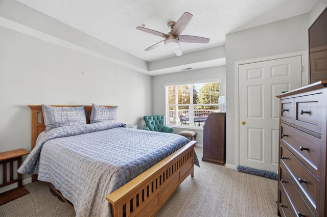 3800 85th Avenue N 117, Brooklyn Park, MN 55443