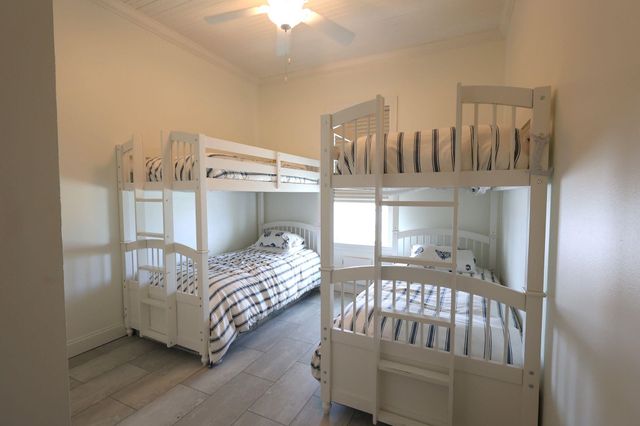 131 Melancon St, Golden Meadow, LA 70357