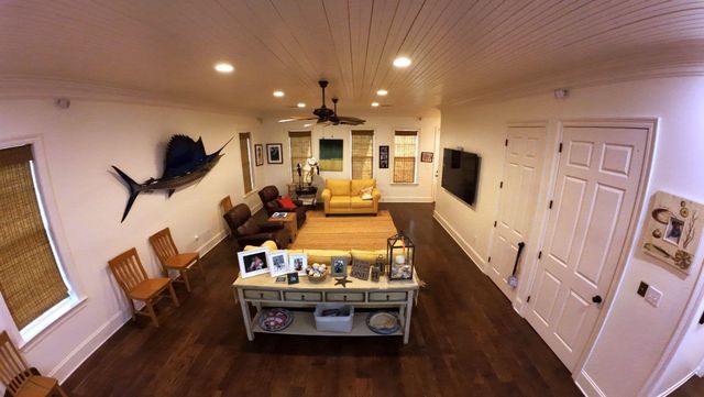 131 Melancon St, Golden Meadow, LA 70357