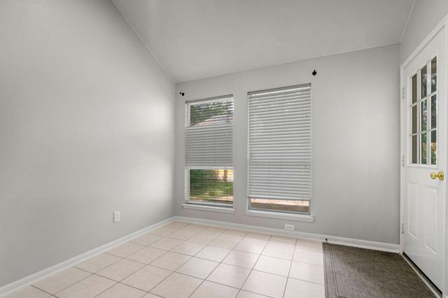 19 Terrell Trail Court, Conroe, TX 77385