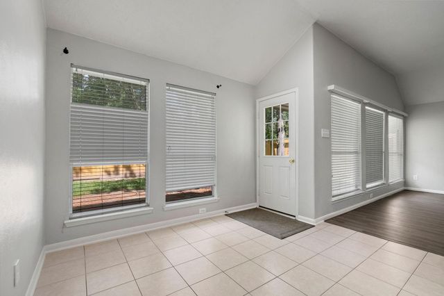 19 Terrell Trail Court, Conroe, TX 77385