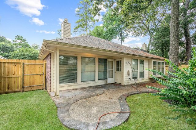 19 Terrell Trail Court, Conroe, TX 77385