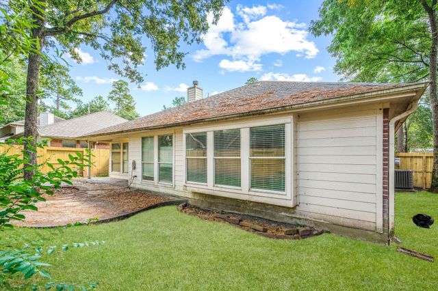 19 Terrell Trail Court, Conroe, TX 77385