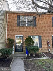 543 WELLINGTON CT, Frederick, MD 21703