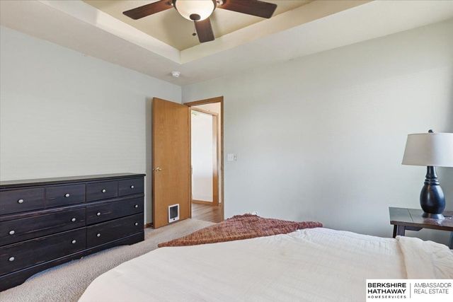 3506 Blackhawk Drive, Bellevue, NE 68123