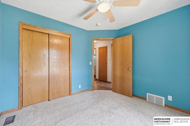 3506 Blackhawk Drive, Bellevue, NE 68123