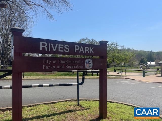 943 RIVES ST, Charlottesville, VA 22902