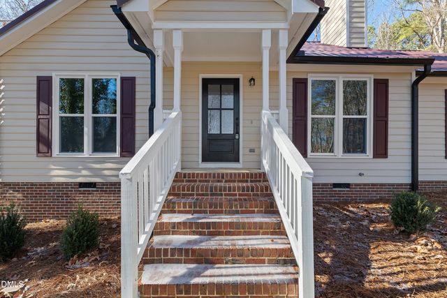 113 Chatham Court, Archer Lodge, NC 27527