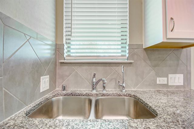 6930 Scarlet Sagebrush Street, Katy, TX 77449