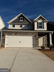 11205 Cornerstone Way, Hampton, GA 30228