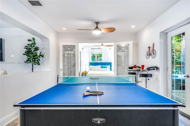 1230 NE 23rd Ct, Pompano Beach, FL 33064