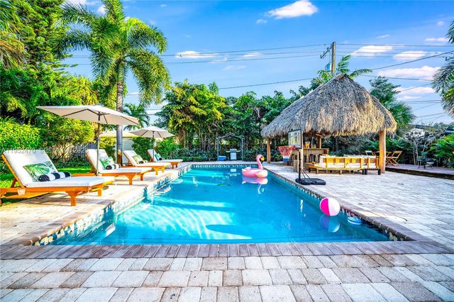 1230 NE 23rd Ct, Pompano Beach, FL 33064