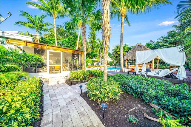 1230 NE 23rd Ct, Pompano Beach, FL 33064