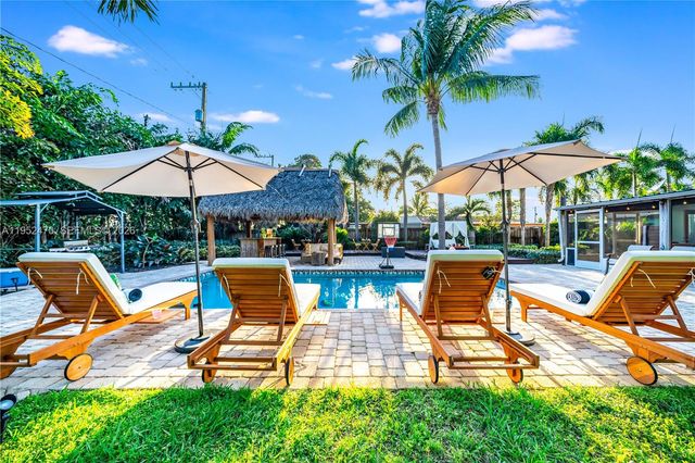 1230 NE 23rd Ct, Pompano Beach, FL 33064