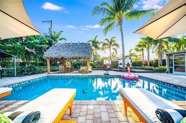 1230 NE 23rd Ct, Pompano Beach, FL 33064