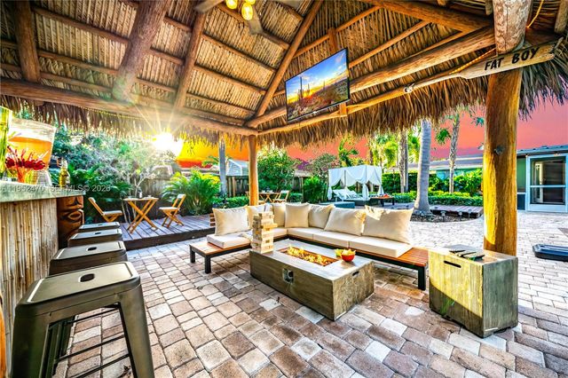 1230 NE 23rd Ct, Pompano Beach, FL 33064