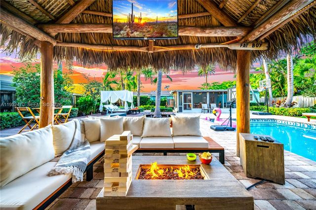 1230 NE 23rd Ct, Pompano Beach, FL 33064