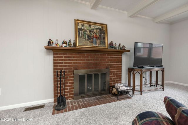 2611 Welsford Way, Louisville, KY 40242