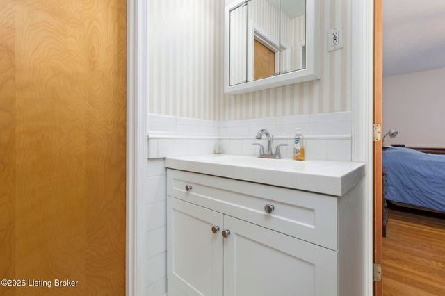 2611 Welsford Way, Louisville, KY 40242