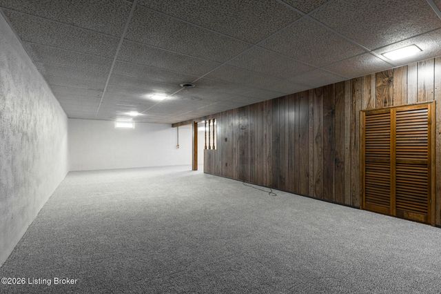 2611 Welsford Way, Louisville, KY 40242