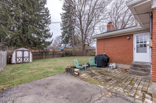 2611 Welsford Way, Louisville, KY 40242