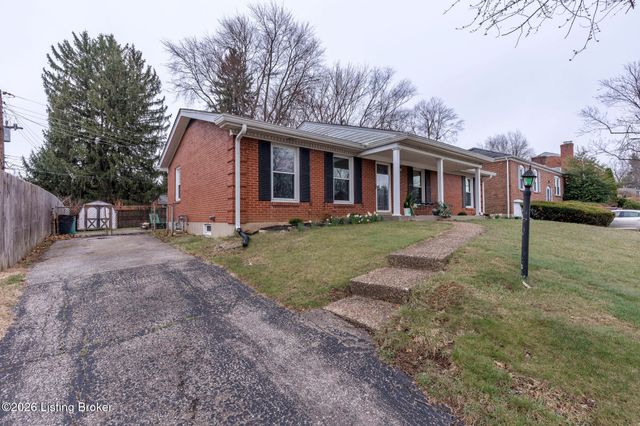 2611 Welsford Way, Louisville, KY 40242