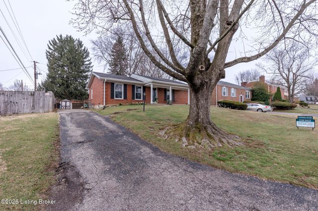 2611 Welsford Way, Louisville, KY 40242