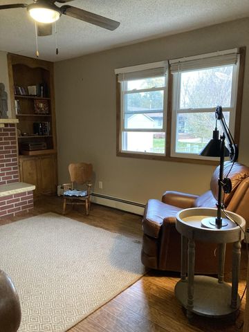 415 Alan Street SW, Hutchinson, MN 55350