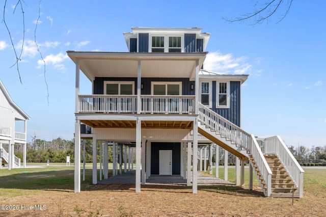 3230 Whichards Beach Road, Chocowinity, NC 27817