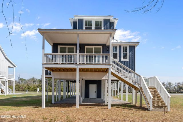 3230 Whichards Beach Road, Chocowinity, NC 27817