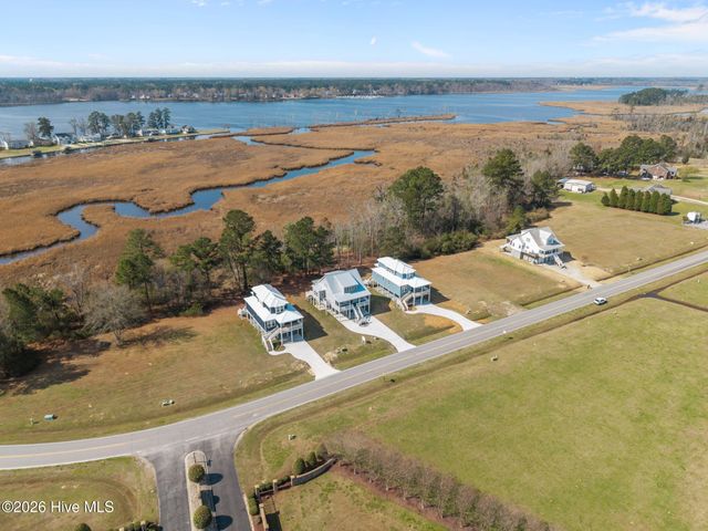 3230 Whichards Beach Road, Chocowinity, NC 27817