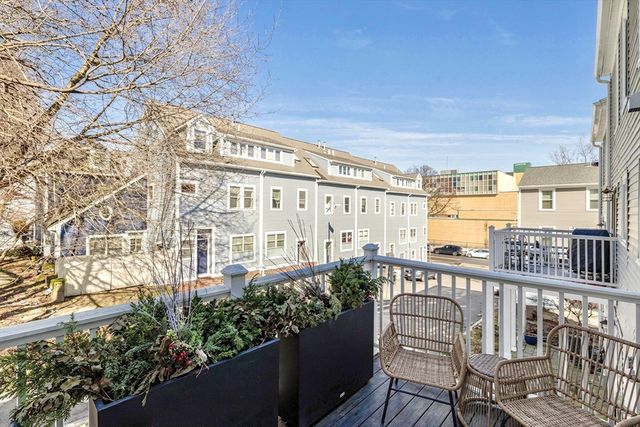 29 N Mead St 29, Boston, MA 02129