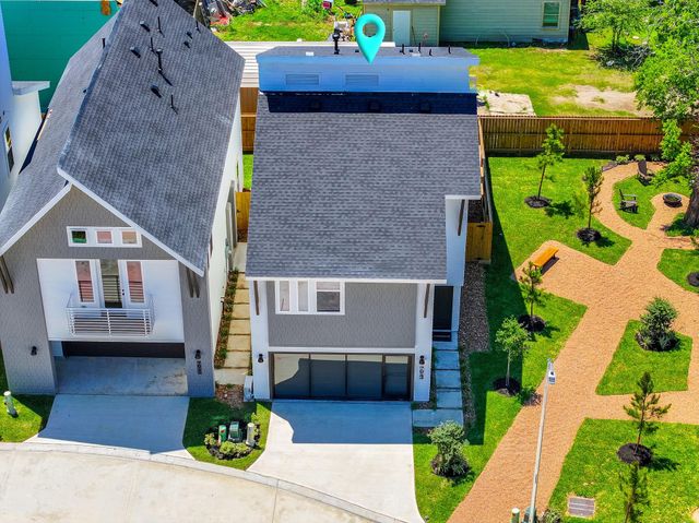7613 Victory Reserve Street, Houston, TX 77088