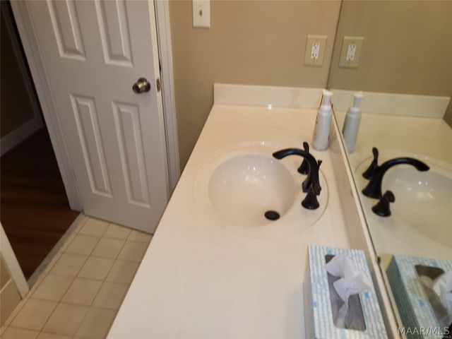 1516 Charleton Drive, Montgomery, AL 36106