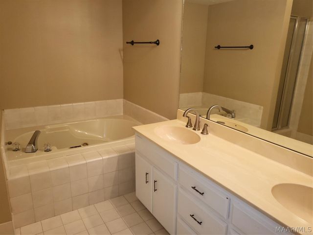 1516 Charleton Drive, Montgomery, AL 36106