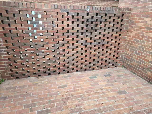 1516 Charleton Drive, Montgomery, AL 36106