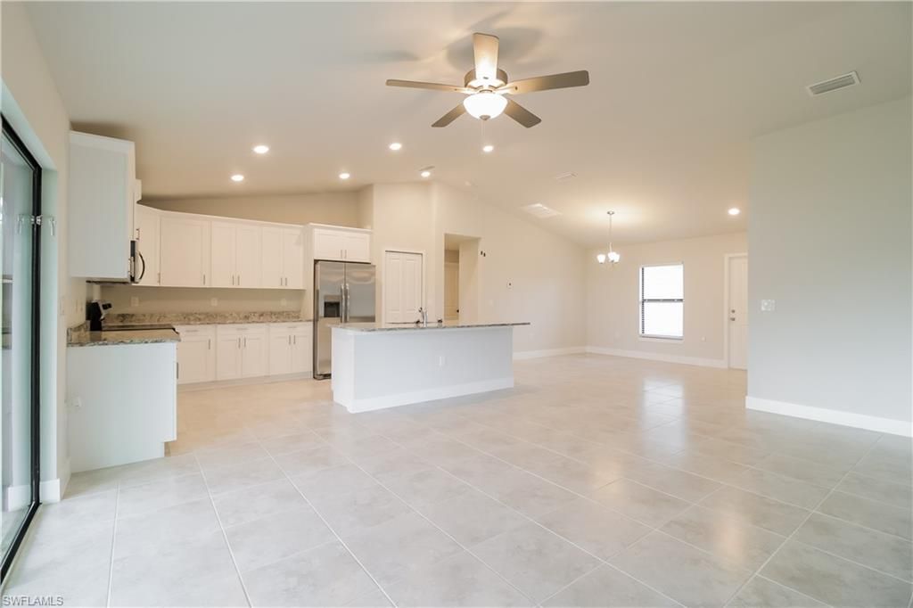 1005 Angelo AVE, LEHIGH ACRES, FL 33971 — photo 3