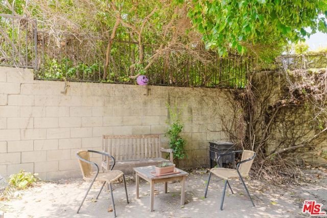 3622 Kalsman Drive 2, Los Angeles, CA 90016