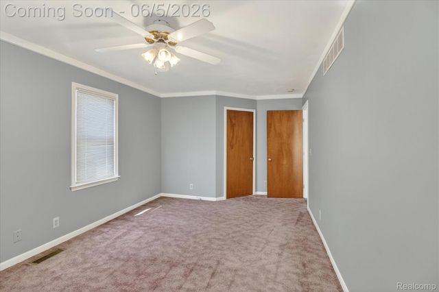 9825 Becker Avenue, Allen Park, MI 48101
