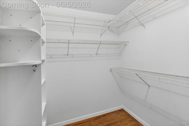 9825 Becker Avenue, Allen Park, MI 48101