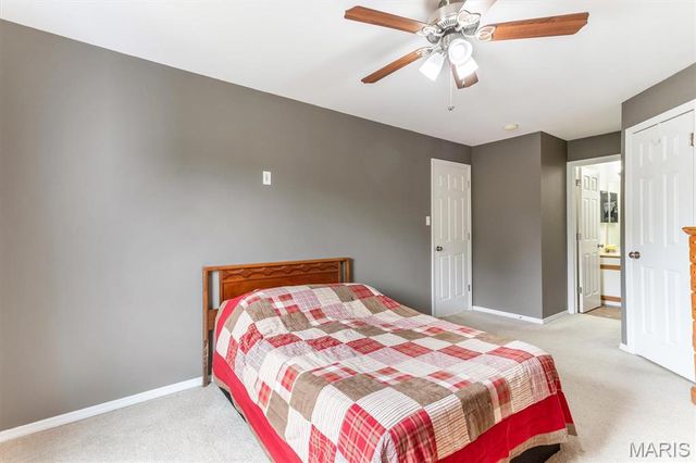 1335 Crossings Court C, Ballwin, MO 63021